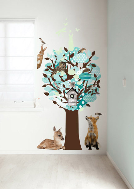 Glow-In-The-Dark Tree